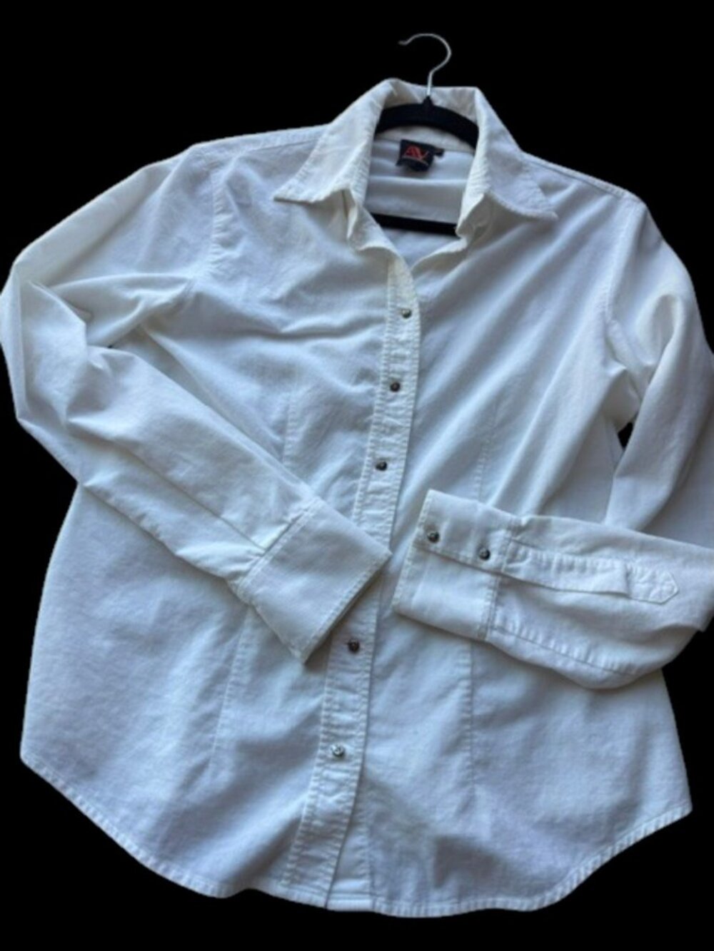 Adrienne Vittadini long sleeve light courduroy white shirt size 8